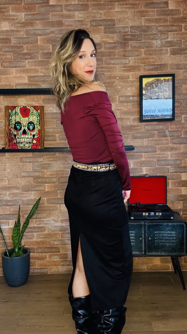 SAIA MIDI EM SUEDE - Imagem 2